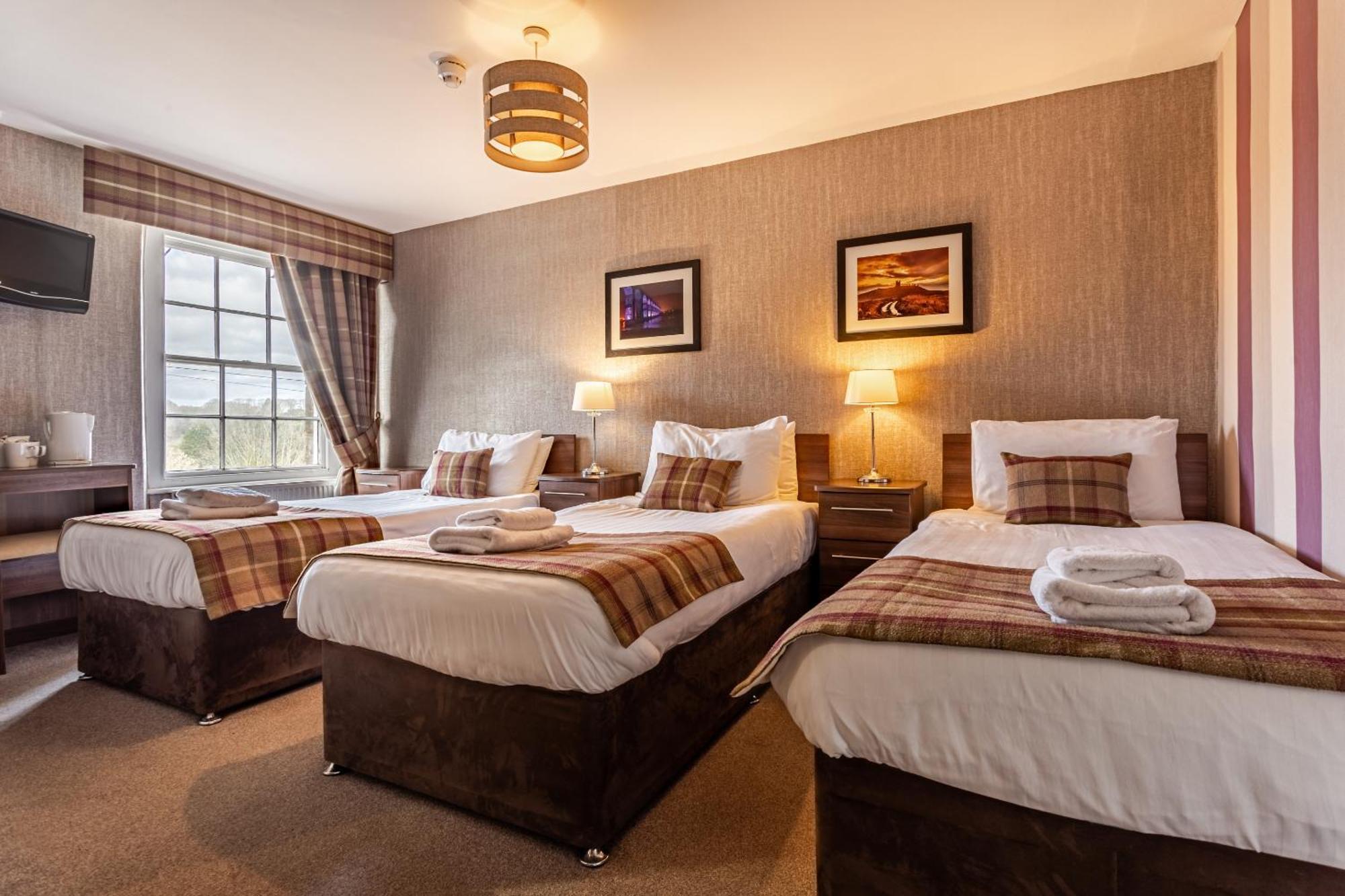 The Sun Hotel Warkworth Rum bild