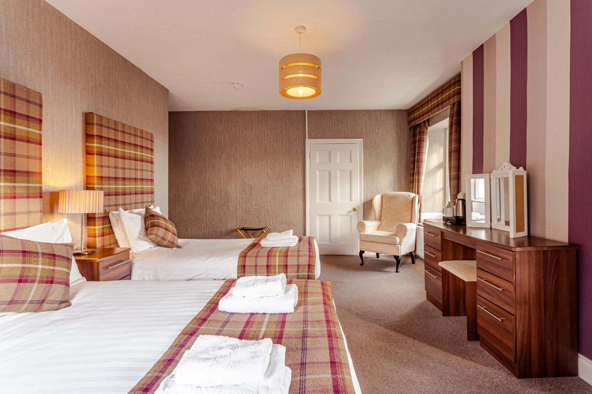 The Sun Hotel Warkworth Rum bild